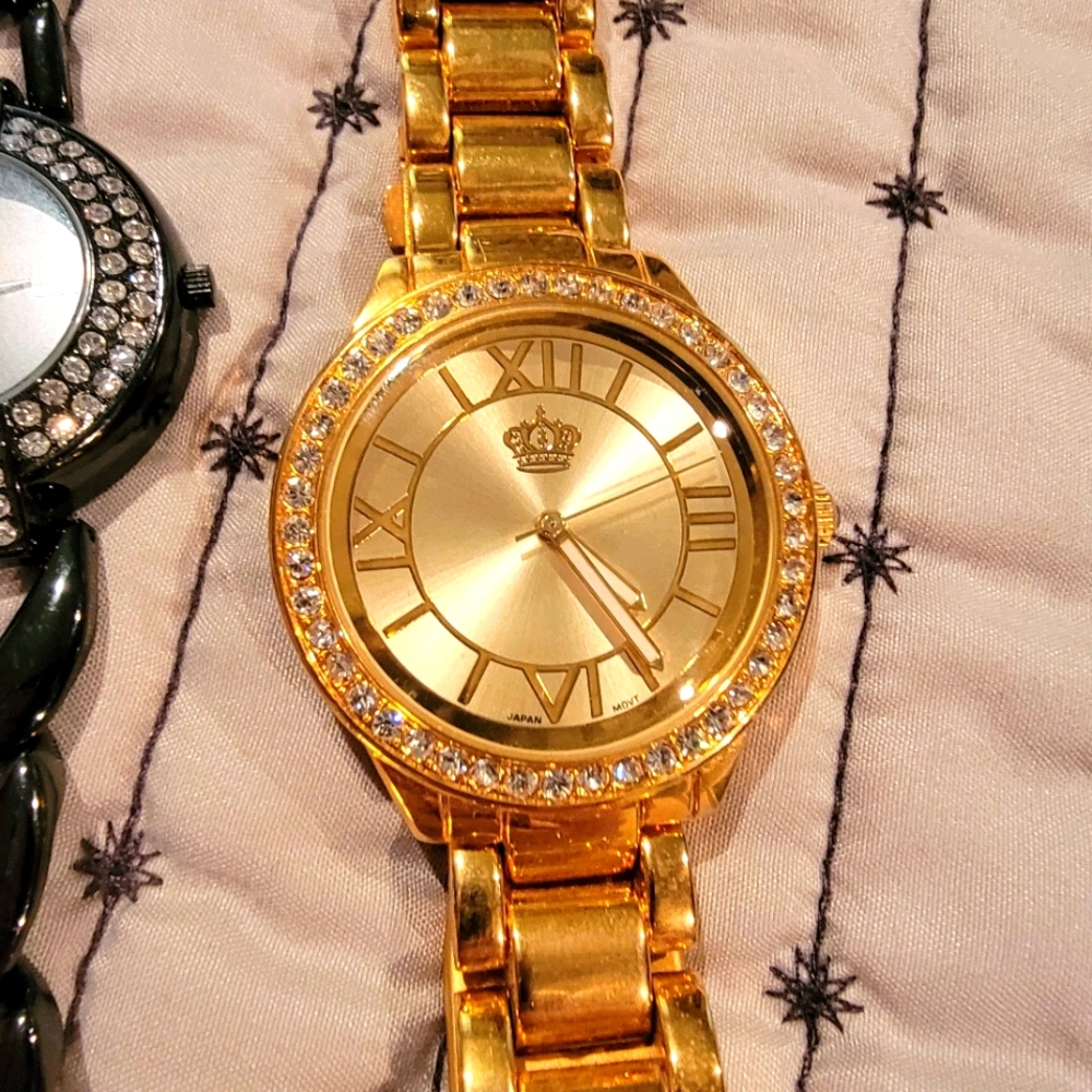 Watches - Picture 4 of 5